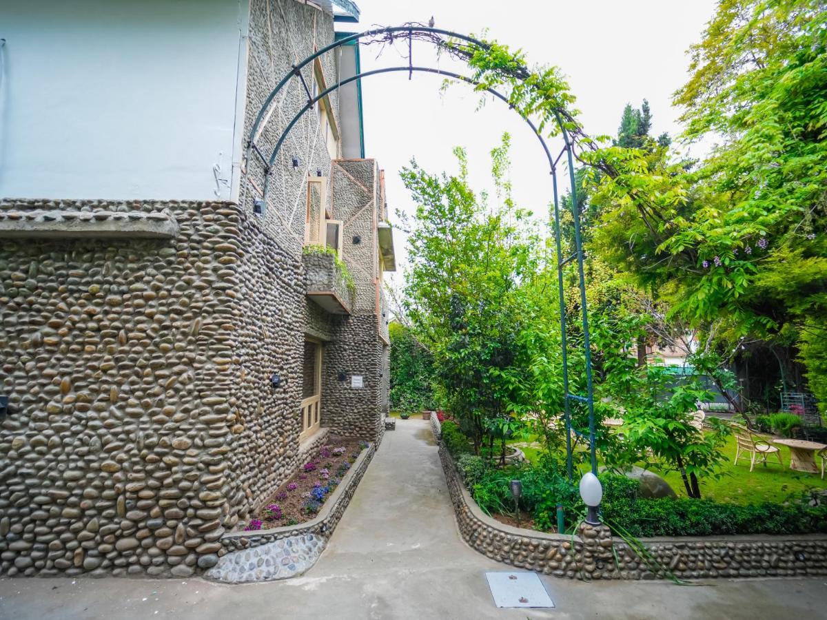 فندق ميراج Srīnagar المظهر الخارجي الصورة