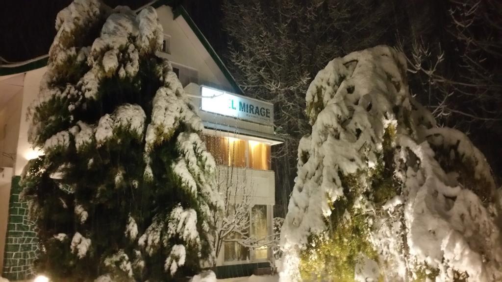 فندق ميراج Srīnagar المظهر الخارجي الصورة